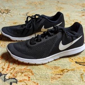 Nike women's sneakers